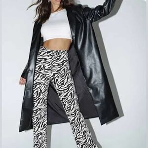 NWOT … MOTEL “Size: M” Zebra Pants